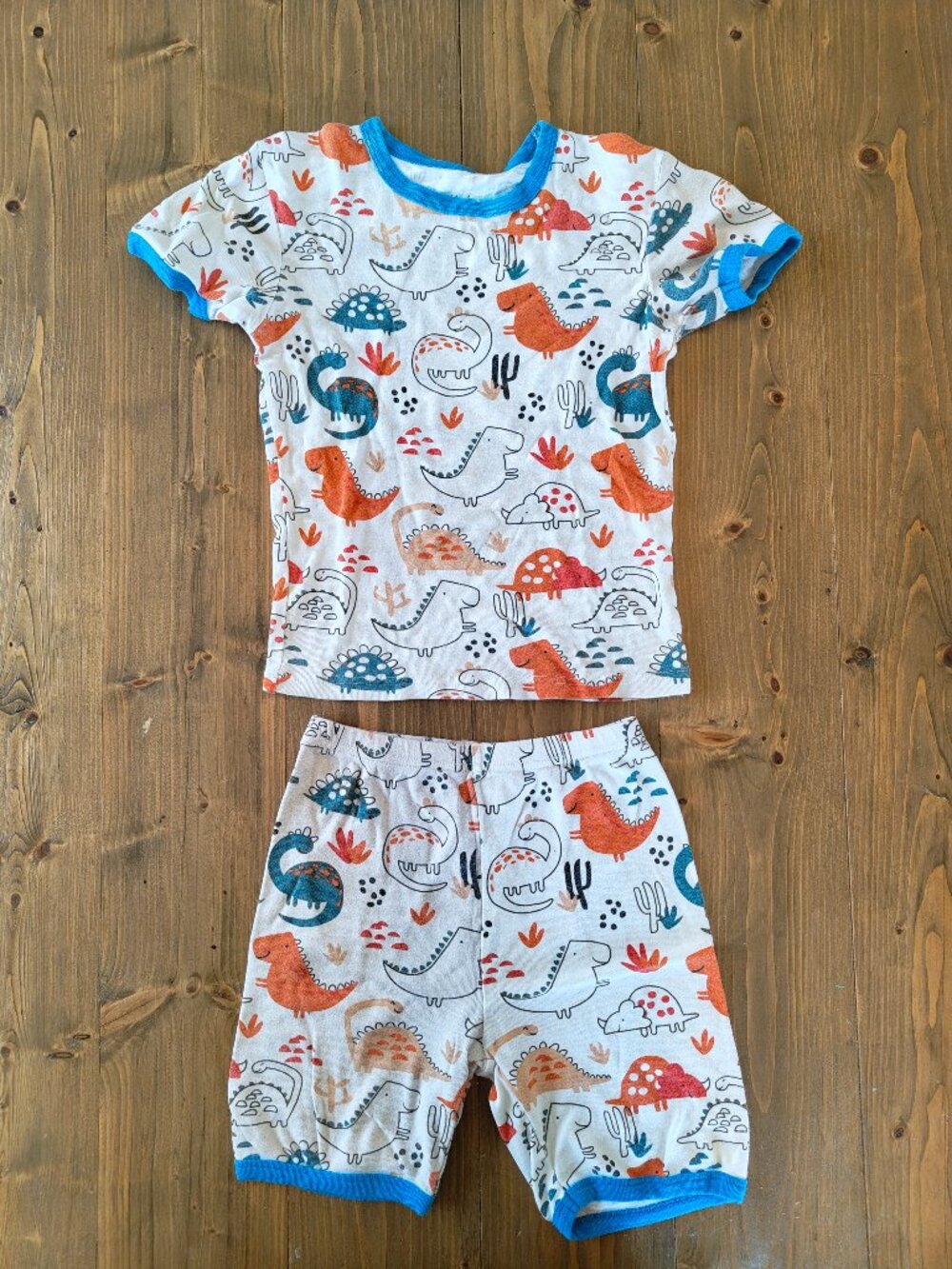 Kids Dinosaur Pajama Set – Size 8